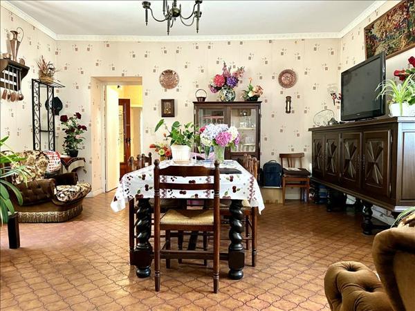 Maison à vendre |  Cransac |  5 pièces | 115 m²