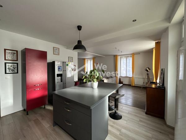Maison rénovée 135 m² 5 pièces 3 chambres Terrain 789 m²
