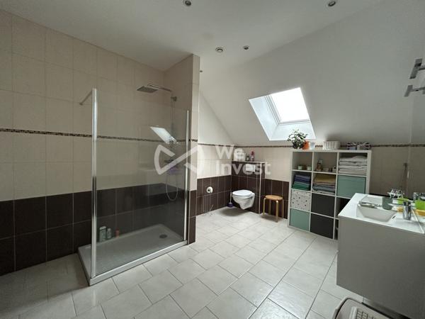 Maison rénovée 135 m² 5 pièces 3 chambres Terrain 789 m²