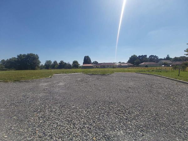 Terrain 971 m2