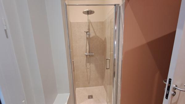 Chambre 1 pièce 13 m2