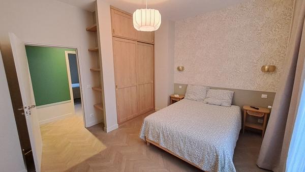 Chambre 1 pièce 13 m2