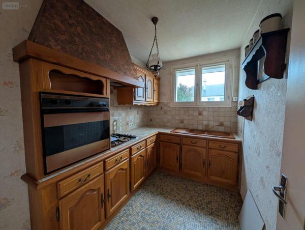 Maison à vendre à Le Lude dans la Sarthe (72800), ref : 13861/1642