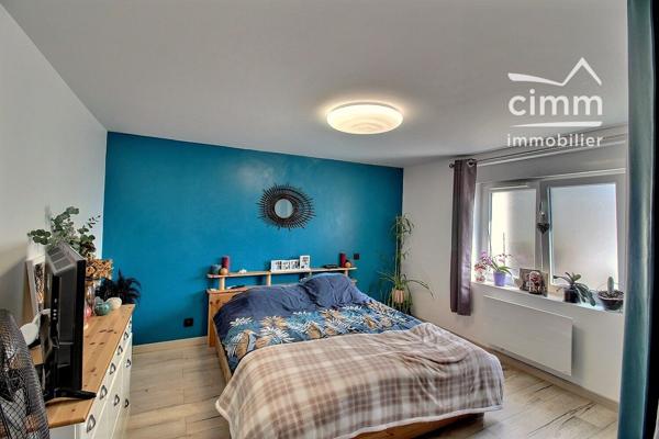 APPARTEMENT T4 REZ DE JARDIN ET VUE MONT BLANC.
