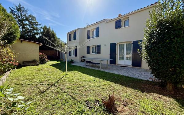 Maison à vendre    5 pièces • 150 m2 Périgny