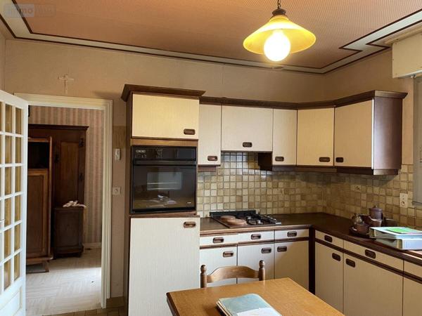 Maison à vendre à Loudéac dans les Côtes-d'Armor (22600), ref : 22115-3296