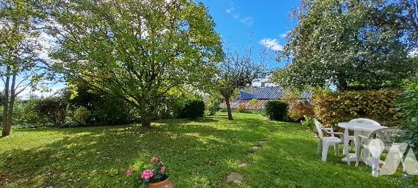 SAINT-GEORGES MONTCOCQ - MAISON 138 M² AVEC JARDIN PAYSAGÉ