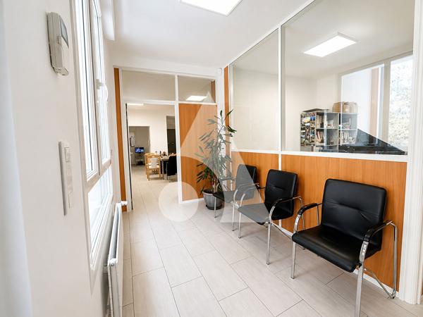 Bureaux 4 pièces 100 m2