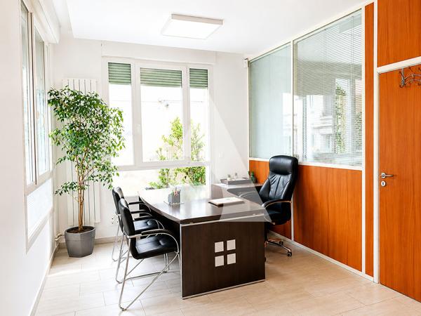 Bureaux 4 pièces 100 m2