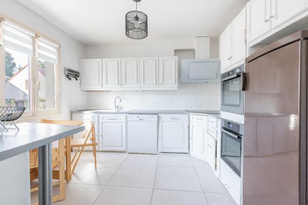 Maison La Ville Du Bois 5 pièces 100 m2