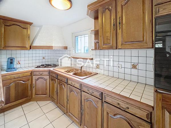 MAISON INDIV. 118M2 ENV., GARAGE/JARDIN, AU CALME ABSOLU !