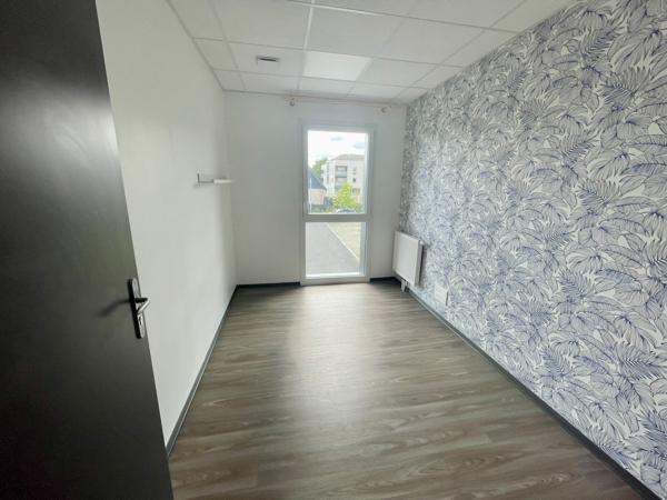 Bureaux à louer à MONT SAINT AIGNAN 76130