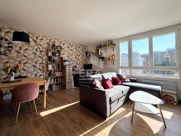 Sèvres - 3 pièces en semi-dernier étage, séjour 37 m², box - Immeuble isolé par l'extérieur