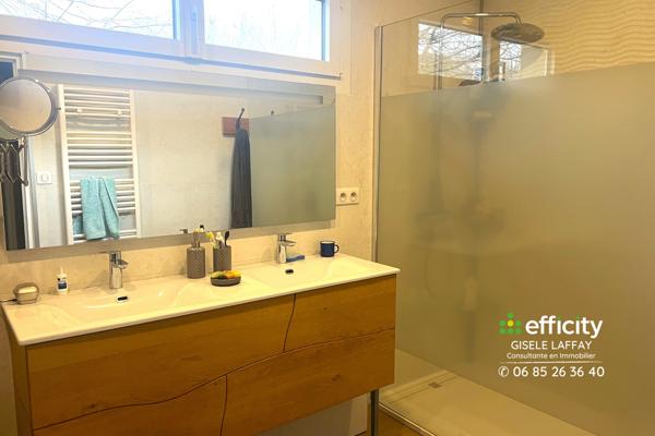 Maison 5 pièces - 128 m² Exclusivité efficity