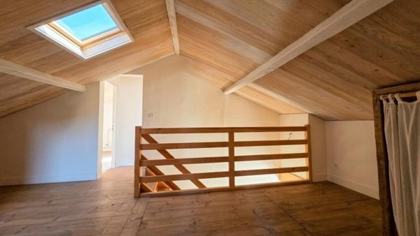 Basco-landaise rénovée, 5 chambres, un bureau, terrain 1 857 m² - piscinable