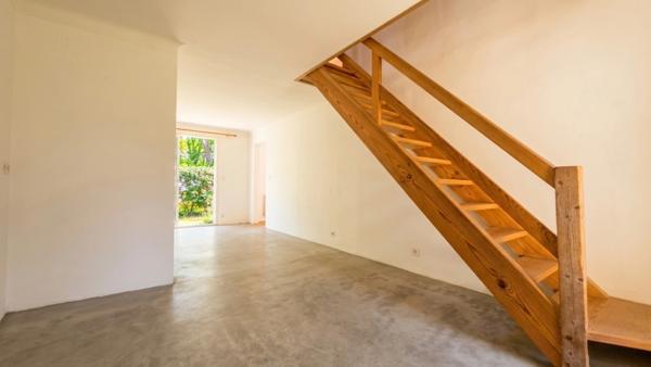 Basco-landaise rénovée, 5 chambres, un bureau, terrain 1 857 m² - piscinable