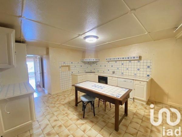 Maison de village 8 pièces de 215 m² à Pays de Belvès (24170)