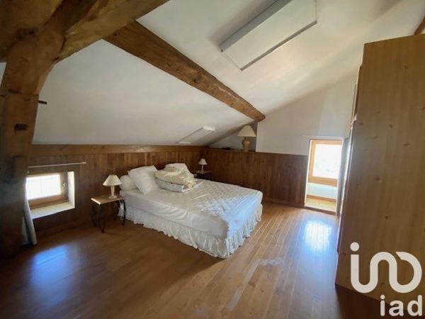 Maison de village 8 pièces de 215 m² à Pays de Belvès (24170)