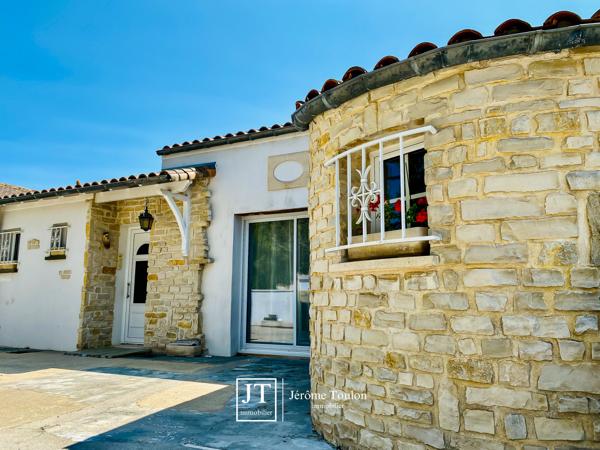 Maison
                                                                                                                                                                                                                                                                                                                        5 pièce(s)                                                                                                                                                                                                          4 chambre(s)                                                                                                                                                                                                          153  m²