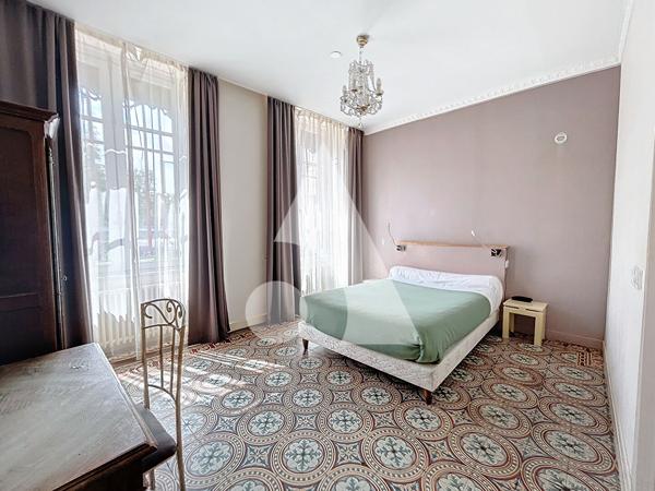 Hotel particulier 30 pièces 1050 m2