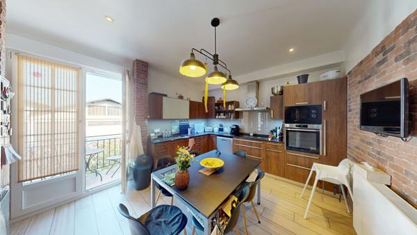 Ensemble immobilier - ZI de Layats