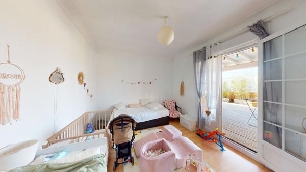 Ensemble immobilier - ZI de Layats