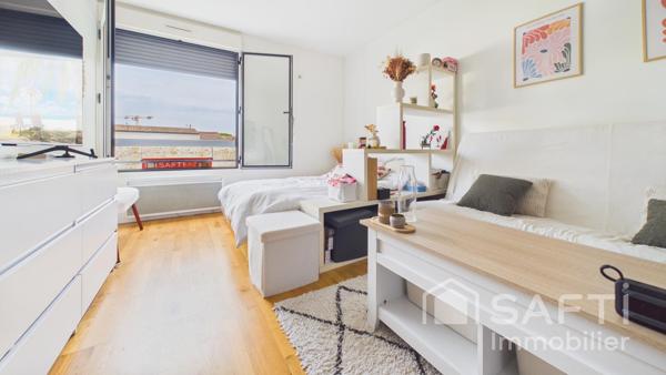 Bel appartement avec asenceur et place de parking, idéal investisseur, premier acaht.