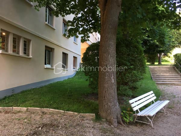 Chambre de service de 9,12 m²