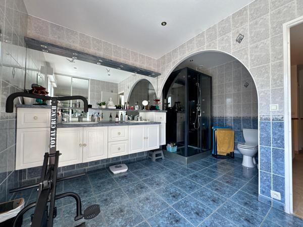 Pavillon 3 chambres avec jardin et garage