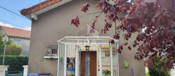 Maison Dole 3 pièce(s) 60 m2, quartier AZANS, plain-pied, garage double, terrain clos