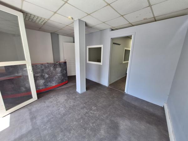 Beauvais (60000) LOCAL COMMERCIAL