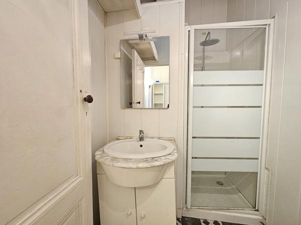BORDEAUX SAINTE-CROIX | Appartement T2 48 m² , Bordeaux