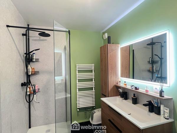 Appartement 96 m² à Avrillé 49240