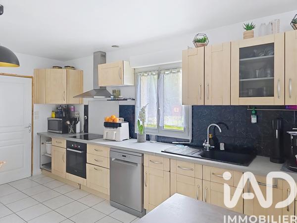 Maison à vendre 8 pièces 125 m² Jouy-le-Châtel