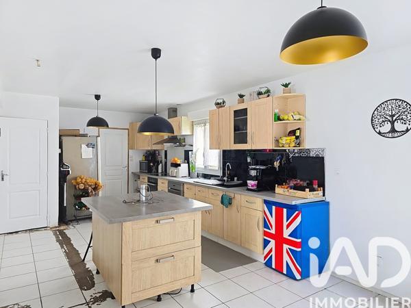 Maison à vendre 8 pièces 125 m² Jouy-le-Châtel