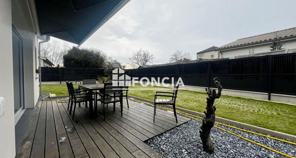 À vendre Maison 4 pièces 92 m² - Vayres 33870