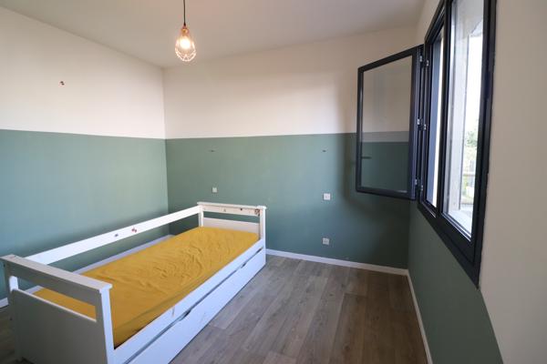 Maison familiale de plain pied hyper centre de LEOGNAN