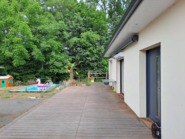 Maison familiale de plain pied hyper centre de LEOGNAN