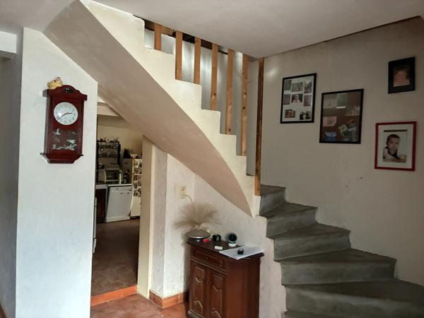 Maison Avanne Aveney 179 m²