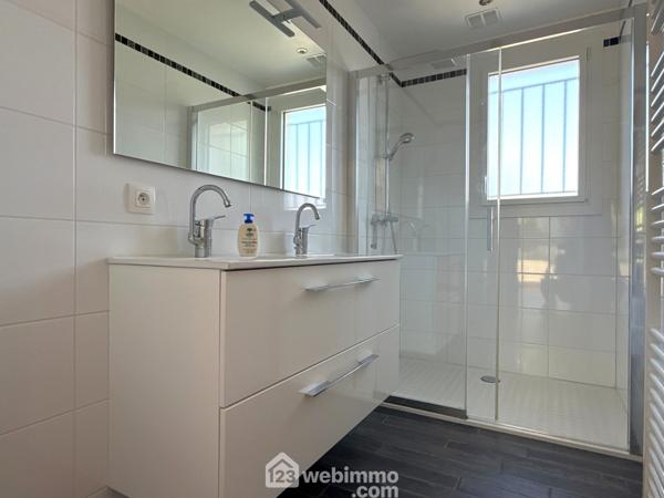 Maison 110 m² à Buxerolles 86180