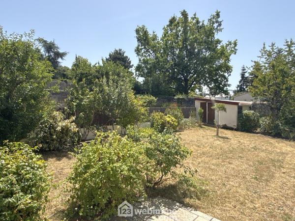 Maison 110 m² à Buxerolles 86180