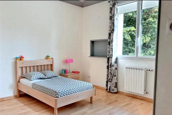 Maison 4 chambres 148m² + bureau + garage 60m²