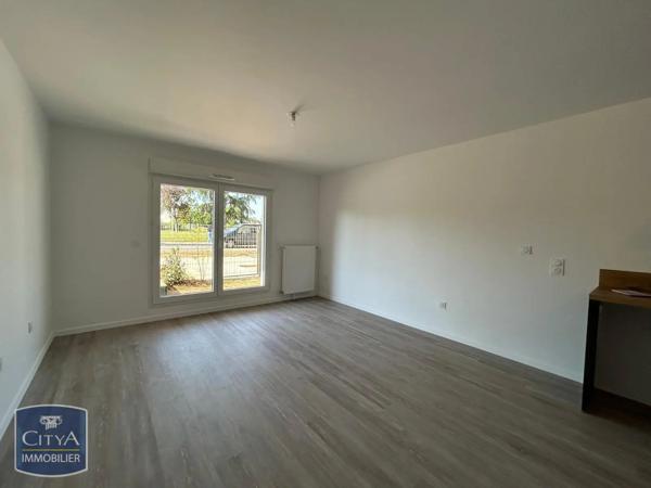 Appartement à louer 2 pièces 45.1m² Chartres (28000)