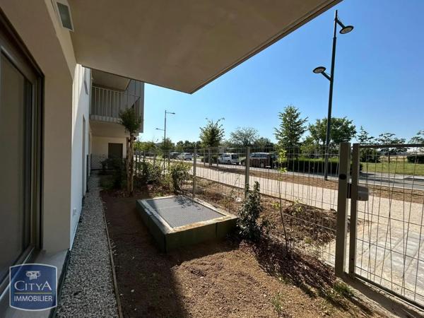 Appartement à louer 2 pièces 45.1m² Chartres (28000)