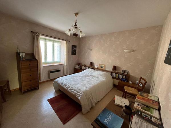 Immeuble de rapport au coeur d'Arinthod ? 6 logements -Revenus immédiats