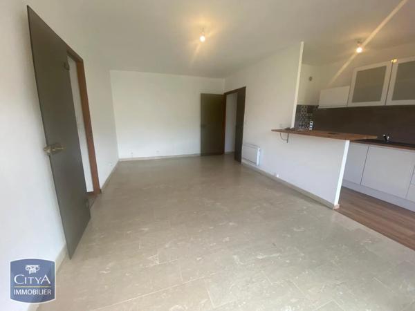 Appartement à louer 2 pièces 46.3m² Sète (34200)