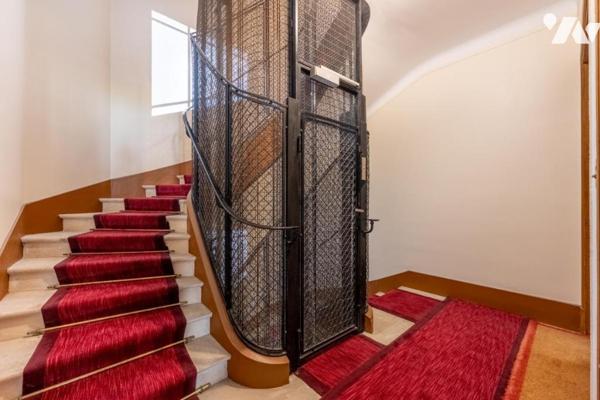 PARIS XVII- Quartier Ternes - Appartement 3 - 83 m² 