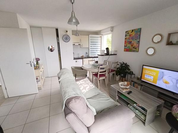 Vente
                Appartement38,84 m² - 2 Pièces -
                    CASTELNAU D ESTRETEFONDS (31620)