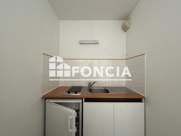 Location Studio 31.88 m² - 10/12 RUE VILLENEUVE Toulouse 31300