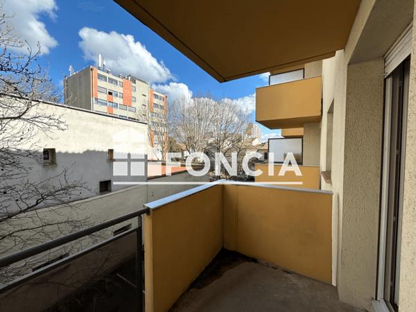 Location Studio 31.88 m² - 10/12 RUE VILLENEUVE Toulouse 31300